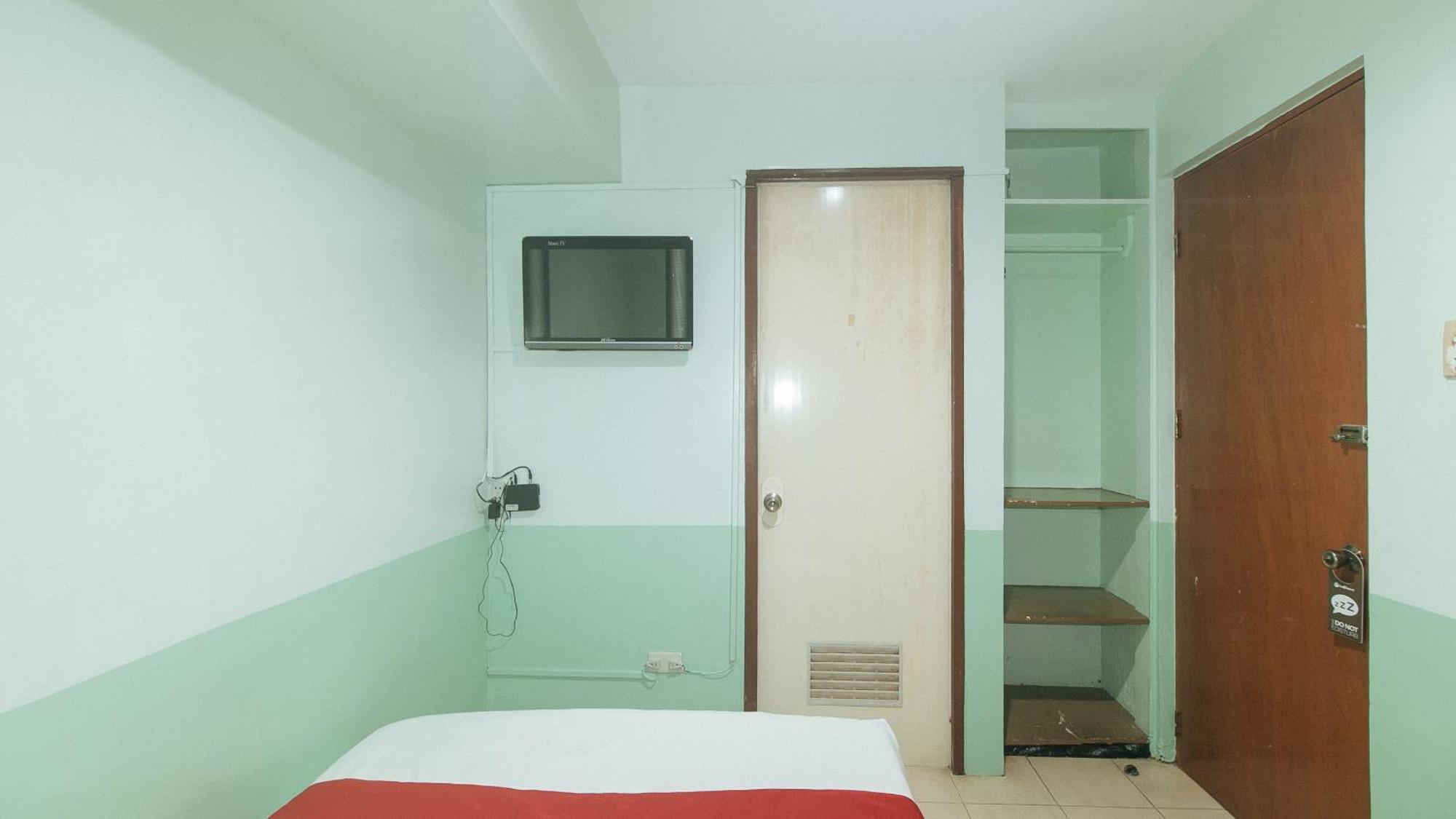 Reddoorz At Maanyag Pension House Mandaue Себу Экстерьер фото