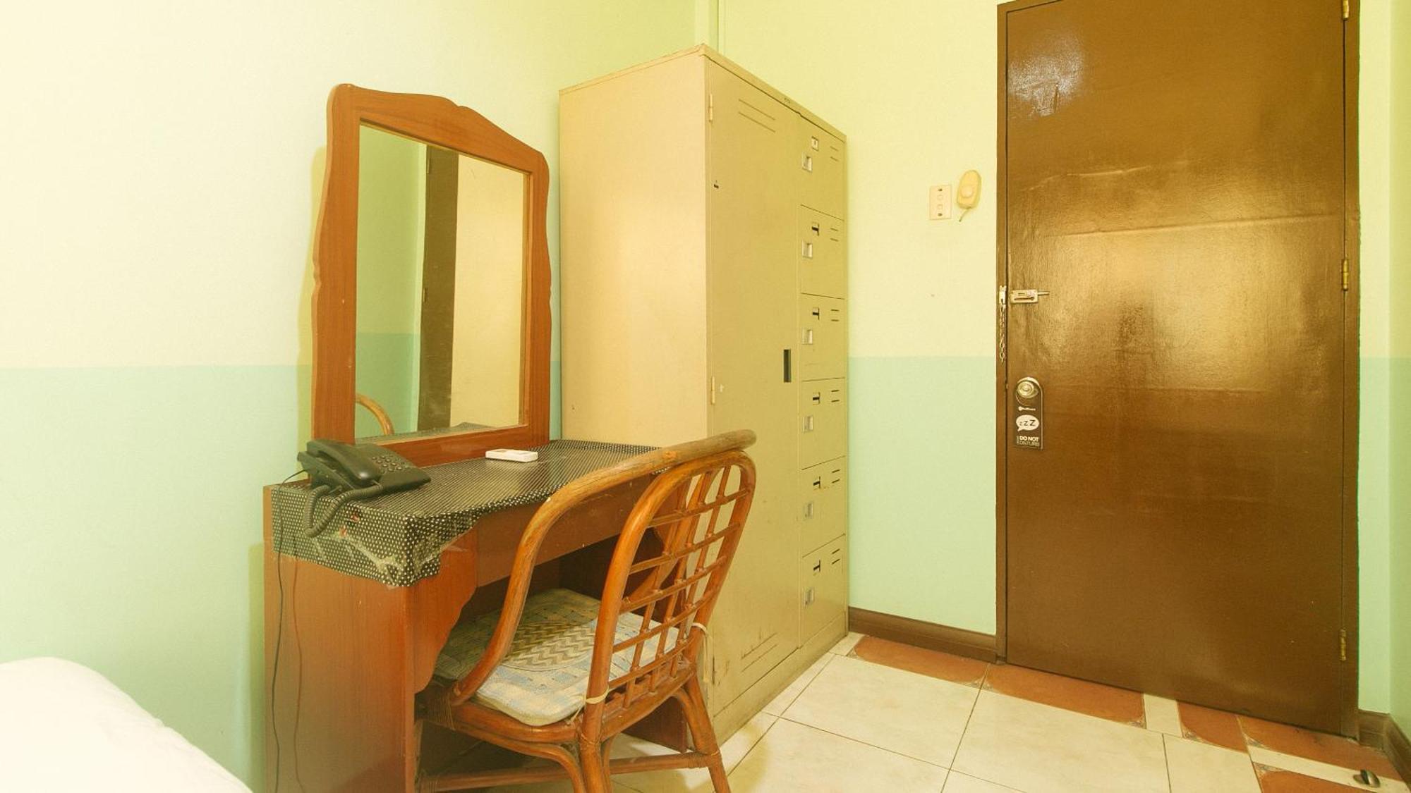 Reddoorz At Maanyag Pension House Mandaue Себу Экстерьер фото
